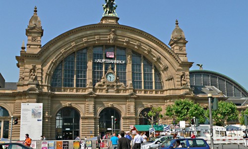 맥주 한 잔과 함께 즐기는 프랑크푸르트 시내 여행 후기